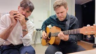 "Softly as in a Morning Sunrise" - Backstage jam session (chromatic harmonica & guitar)