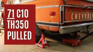 1971 CHEVY C10 TRANSMISSION REMOVAL | PULLING A WORN OUT TH350 TO GET IT REBUILT