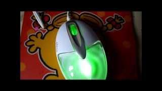 The Sims 3 illuminated mouse unboxing and in action