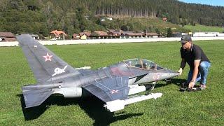 RC YAK 130  Яковлев Як-130 1/4 Scale Display Flight