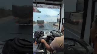 GSRTC Well experience driver and smooth driving #shorts #gsrtc #gsrtcsleeperbus