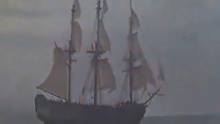 Фильм Вражеский корабль боевик триллер приключения пираты