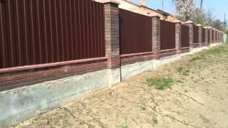 Забор из Лего Кирпича через год