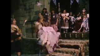 Jorga Kotrbová gets spanked - Honza málem králem (1977)