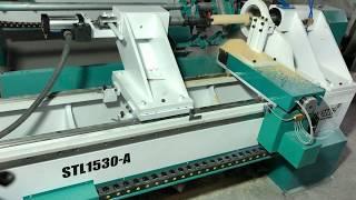 How to operate the auto-feeding CNC wood lathe?