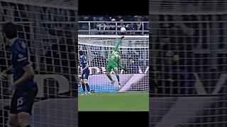 What a save from Di Gregorio  #juventus #seriea