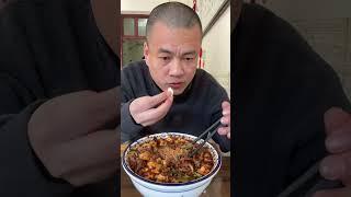 Douyin food recommendation officer calls for hometown food. This bite is so delicious that it ma