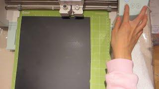 How I Make a Vinyl Iron-On Sweatshirt with a Cricut Explore 3 - DEMO