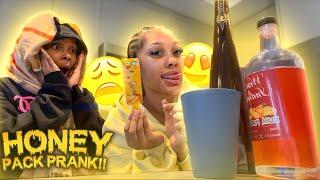 I put a honey pack in @MaiyyahTahajjahh drink .. it got wild 🫣