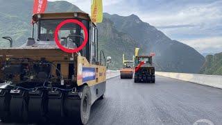 Robotizing the Asphalt Paving Process | Advanced Technology in Action | The most amazing landscape