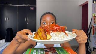 Eat breakfast with a Nigerian student | Rice, Tomato sauce and dodo | Relax | mukbang