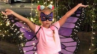 Алиса купила крылья БАБОЧКИ ! butterfly wings suit for kids !