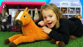 Spirit Horse Toys Play Inside a Fun Horse Stable Playset