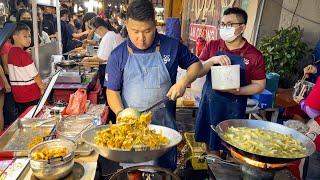 Jonker Street Night Market - Street Food in Melacca, Malaysia