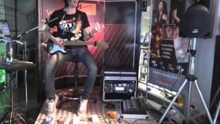 Estratto CLINIC: Mr.T - Demo Nemphasis - Pedali VT-COMP + CHORUS