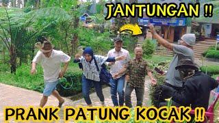 Foto Bareng Patung Langsung Kabur !! Funny Statue Prank