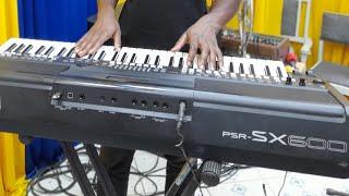 Easy way to make beat in PSR SX600 for more tutorials contact me 0745856811