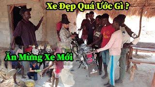 Quang Dũng || Trai Bản Trầm Trồ Khi Lần Đầu Tiên Trong Đời Được Thấy Xe Mới Tận Mắt .