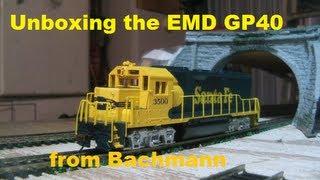 UNBOXING the EMD GP40 from Bachmann