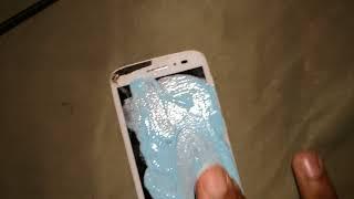 How to fix a cracked phone screen with toothpaste!!!