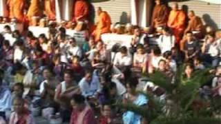 boun-that luang vientiane 2001 / laos