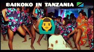 Baikoko Tanzania  This is what happens  kanga moko na kusaula!