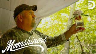 Mark and Huck Need 600 Pounds of Raspberry Syrup for Their Lemonade | Moonshiners