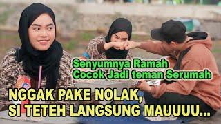 SENYUMNYA RAMAH COCOK JADI TEMAN SERUMAH