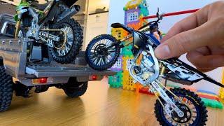 RC Toyota Land Cruiser delivery Off road Motor-cross, toys