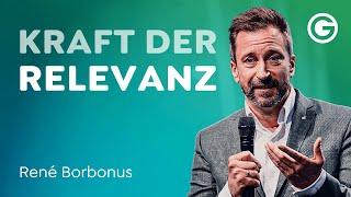 Rhetorik lernen: Steigere deine Relevanz mit diesen 3 Tipps // René Borbonus