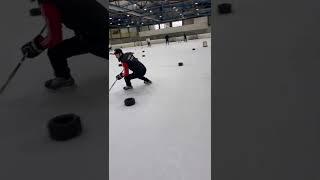 ICE HOCKEY TRAINING