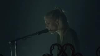 London Grammar "Truth Is A Beautiful Thing" @ American Cathedral Paris - 26/04/2017