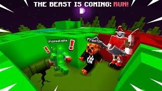 MINECRAFT RUN FROM THE BEAST MAZE ESCAPE with Unspeakable! (MCPE Maze Run)