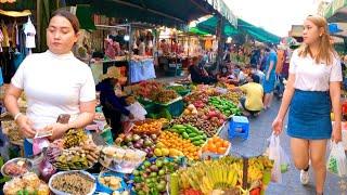 Cambodian street food at Boeung Trabaek Market - Delicious Plenty fruit, vegetables, Fish & more