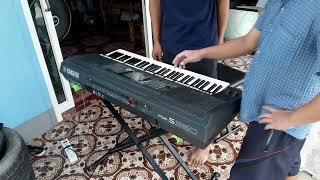 YAMAHA PSR-S950 ครับ