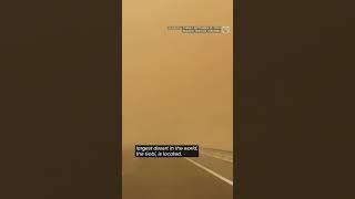 Watch the moment car drives into a sandstorm on the highway | #shorts #sandstorm #haboob