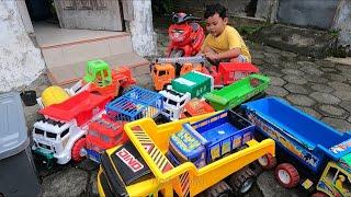 Ade bocil mainan mobil truk besar