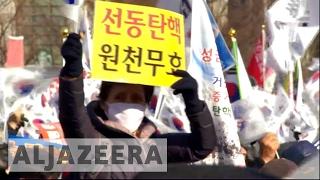 South Korea: Rival rallies held over President Park scandal