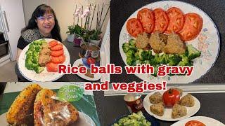 How to make my own simple vegetarian meal with the vegan rice balls with gravy and veggies?