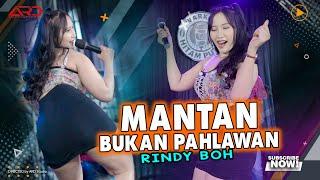 RIndy BOH - Mantan Bukan Pahlawan (Official Music Video)