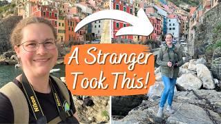 How to Ask Strangers to Take Your Photo While Solo Traveling | Social Anxiety Tips