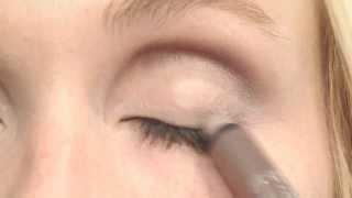 Lidschatten - Make-up-Tutorial - Douglas Beauty Academy