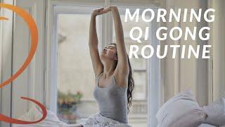 3 Best Qi Gong Exercises for the Morning (Morning Qi Gong Exercise with Lee Holden)