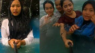 Keseruan Gadis Desa Ketika Liburan, Asik Berenang Di Kolam || Indonesian Girl Rural Life