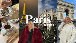 PARIS VLOG | My boyfriend surprised me with a trip to PARIS at Christmas?! | elmint