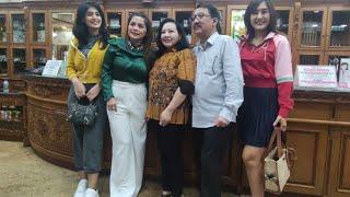 Verra Borneo, Helena Sienca, dan Indah Purnamasari Rutin Kunjungi Klinik Queen Plastic Surgery