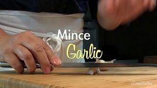 How to Peel and Mince Garlic