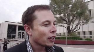 GTM TV: Plug In Hybrids Are Frogs Says Tesla Founder