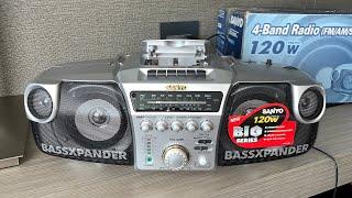 Sanyo BIG-500K boombox with BASSXPANDER