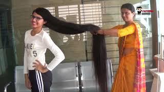 Nilanshi Patel Remaja dengan Rambut Terpanjang di Dunia Asal India